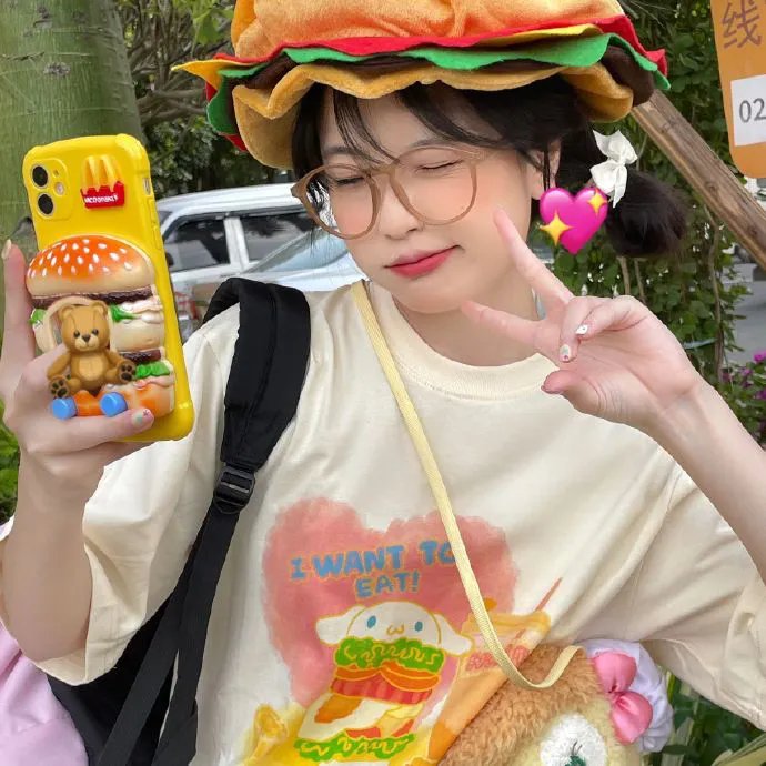 蕾哈娜内衣秀4